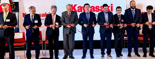 A Kawasaki Motors do México inaugurou uma fábrica em Nuevo León com um investimento de US$ 200 milhões